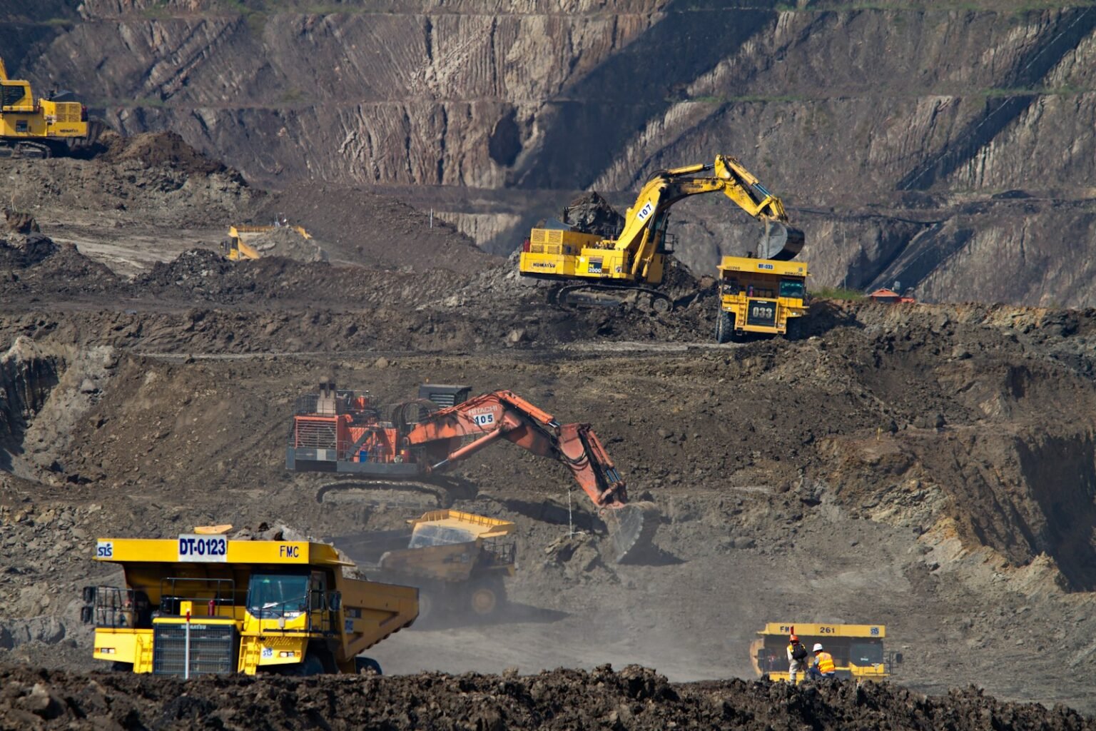 BHP's $246bn warning to South Africa 1 photography of excavators at mining area