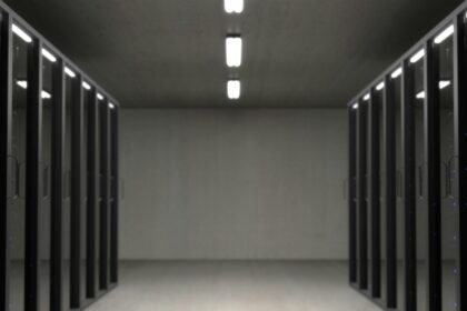 Africa server data centre technology digital infrastructure cloud computing