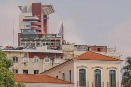 View of Palácio Dona Ana Joaquina in Luanda, showcasing colonial architecture.